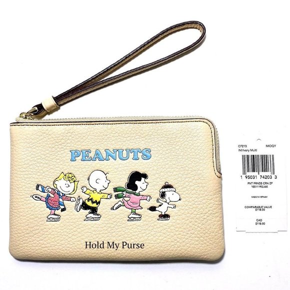 Coach X Peanuts Corner Zip Wristlet Bag Snoopy & Friends Ice Skating - Picture 5 of 9